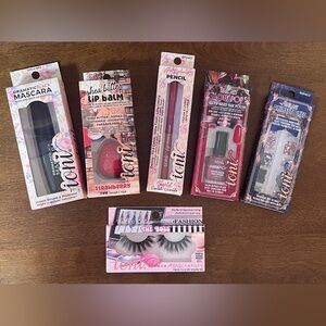 Beauty Makeup Set - Mascara, Lip Balm, Pencil, Nail Polish, Lashes